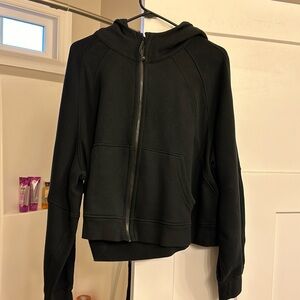 Crop lululemon black scuba